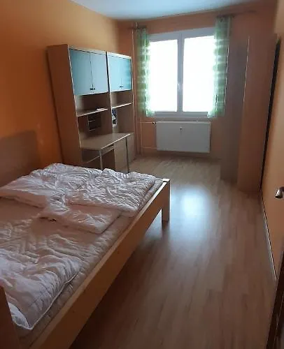 Apartman Zelezna Ruda شقة